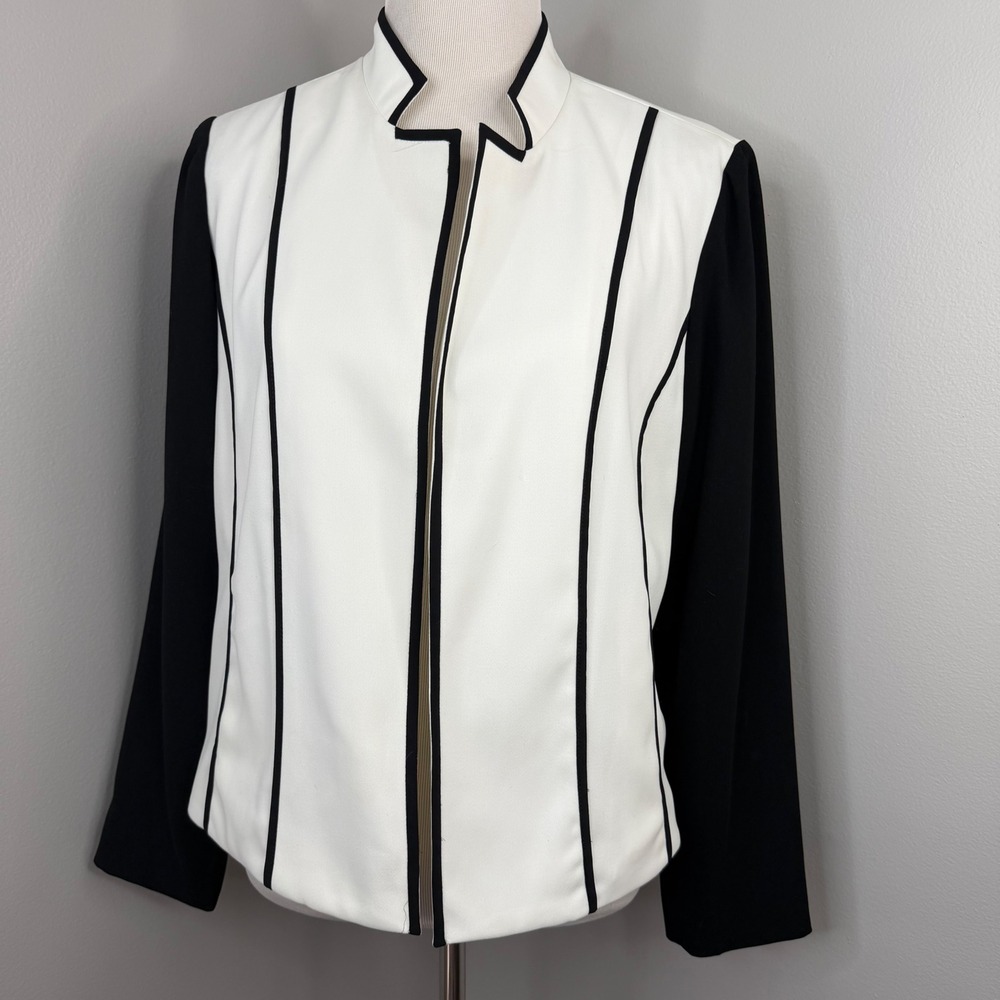 Chicos NWT Colorblock Open Front Blazer Ivory Black Piping Jacket Womens